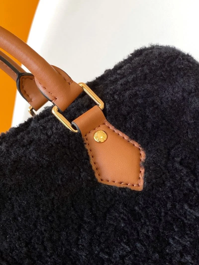 Louis Vuitton Speedy Bags Trendsetting 43244