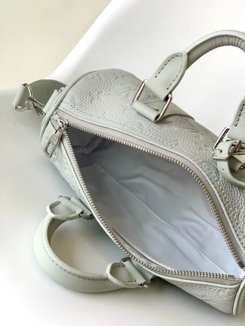WrinkleFree Louis Vuitton Speedy Bags 42408