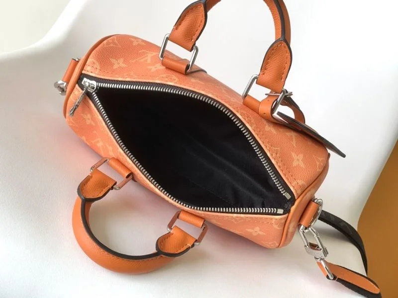 Casual Louis Vuitton Speedy Bags 42400