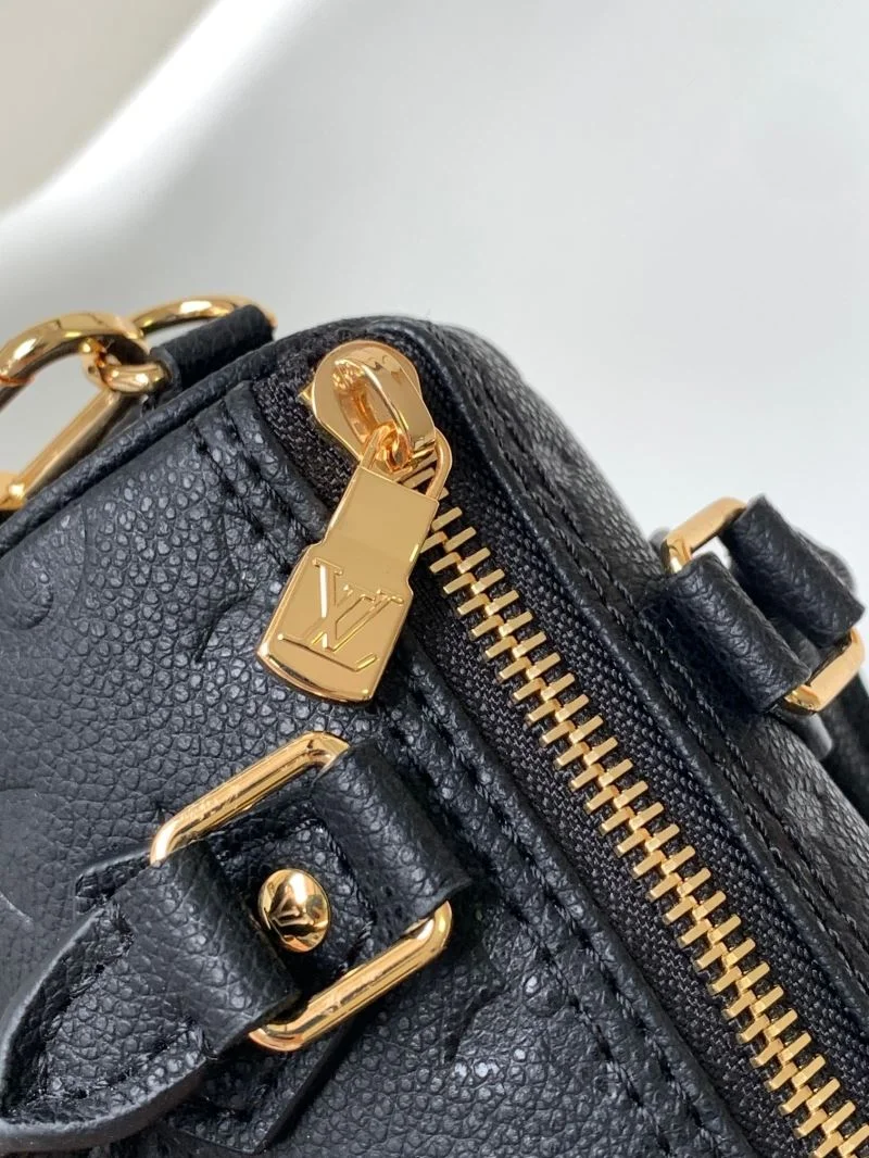 OdorResistant Louis Vuitton Speedy Bags 42363