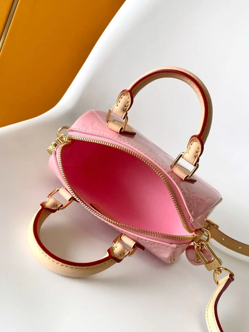 UrbanChic Louis Vuitton Speedy Bags 42398
