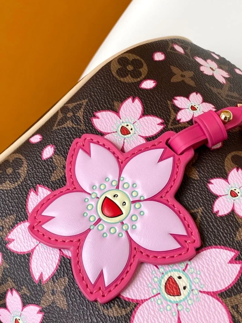 EyeCatching Louis Vuitton Speedy Bags 42355