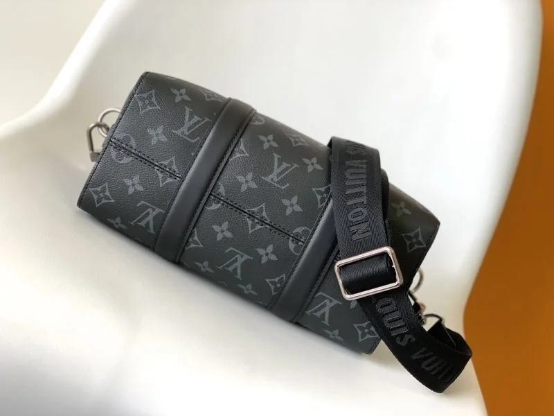 Versatile Louis Vuitton Speedy Bags 42323