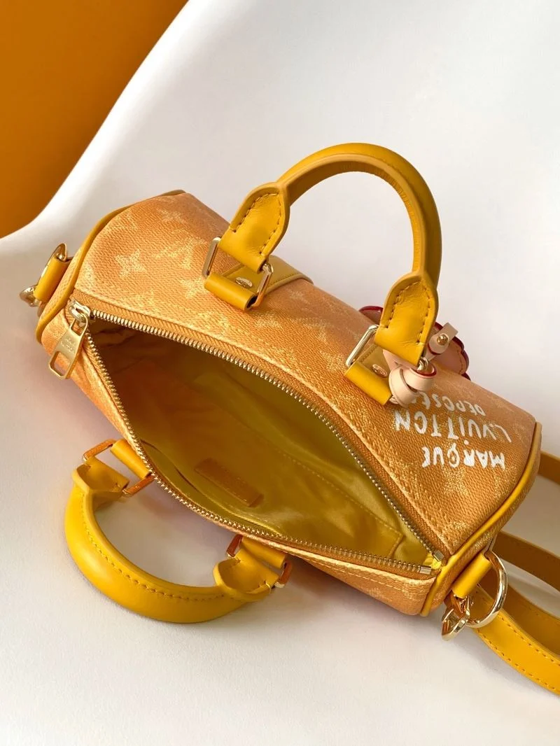 Stretchable Louis Vuitton Speedy Bags 42391