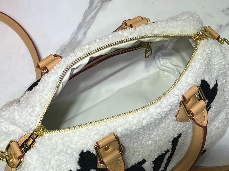 EyeCatching Louis Vuitton Speedy Bags 80088