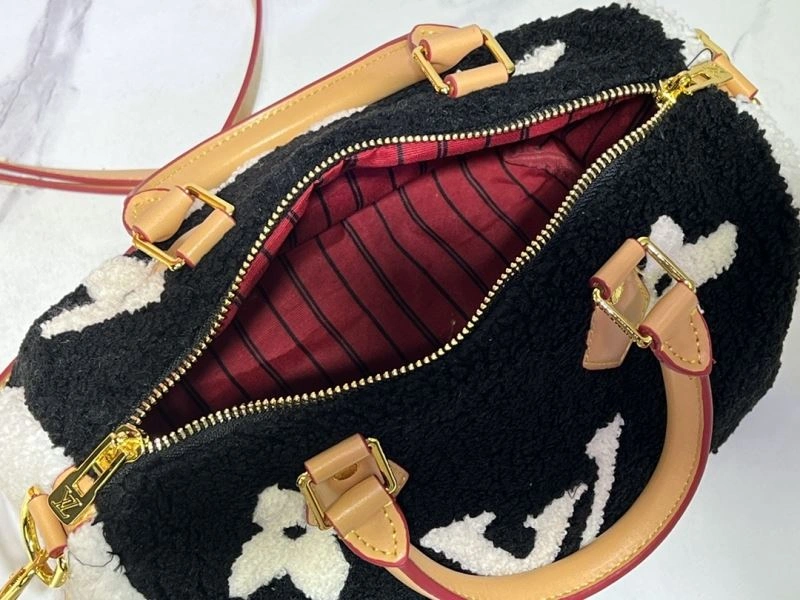 Louis Vuitton Speedy Bags EyeCatching 80082