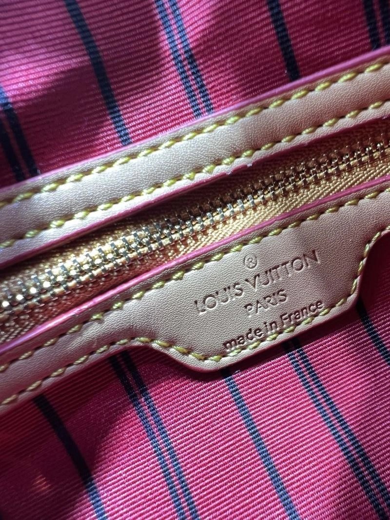 Louis Vuitton Speedy Bags EyeCatching 80082