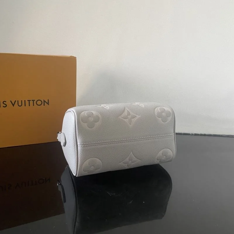 Louis Vuitton Speedy Bags EyeCatching 41547