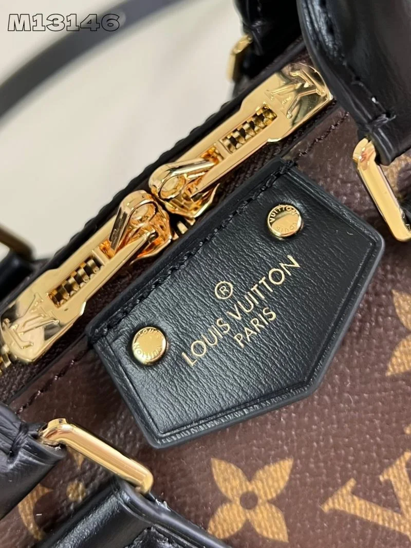 Sporty Louis Vuitton Speedy Bags 41090