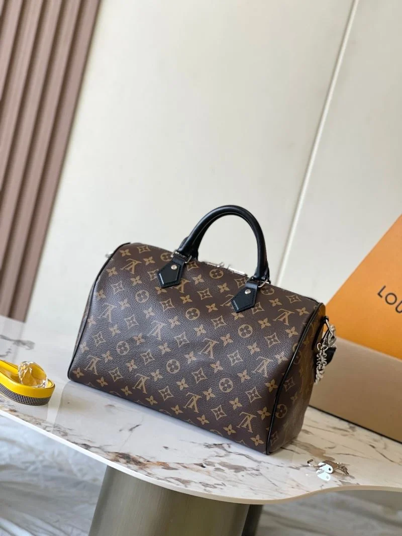 Stretchable Louis Vuitton Speedy Bags 41108