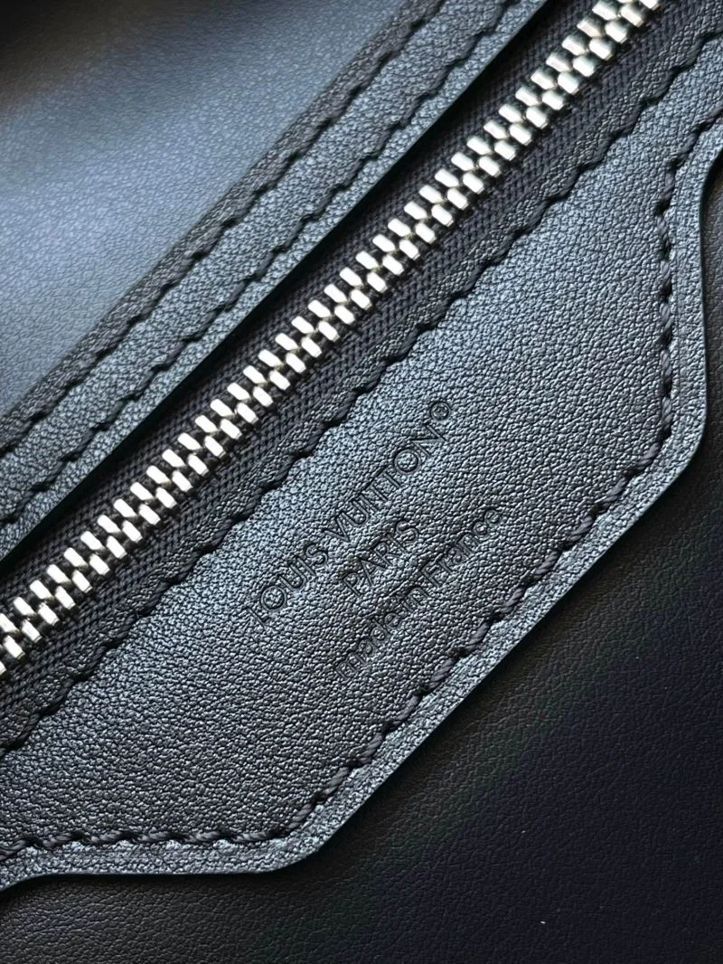 Stretchable Louis Vuitton Speedy Bags 41108