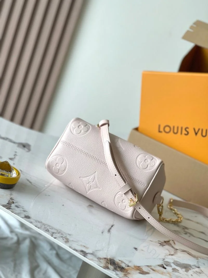 Louis Vuitton Speedy Bags Versatile 41060