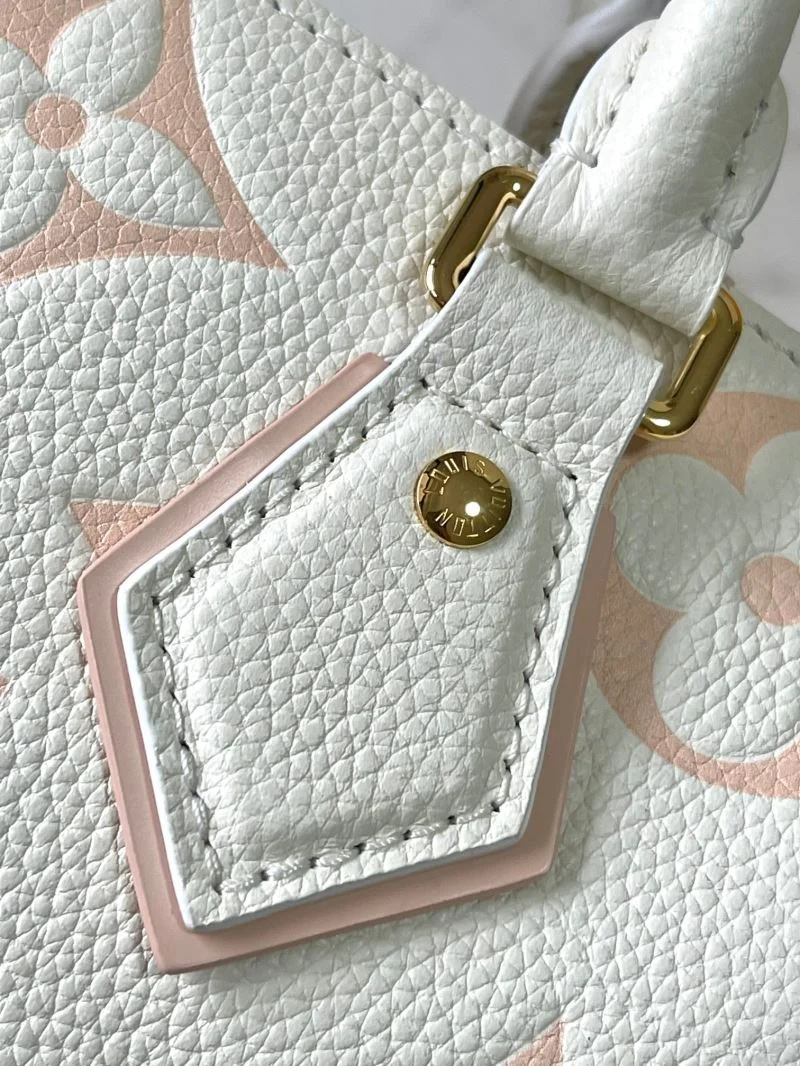 HighPerformance Louis Vuitton Speedy Bags 41070