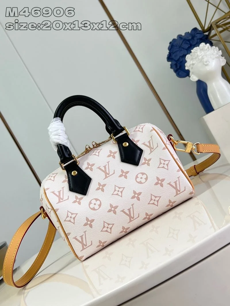 Stretchable Louis Vuitton Speedy Bags 41100