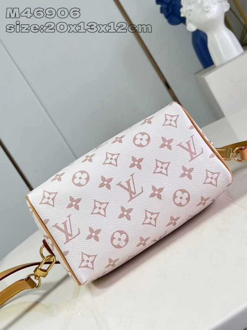 Stretchable Louis Vuitton Speedy Bags 41100