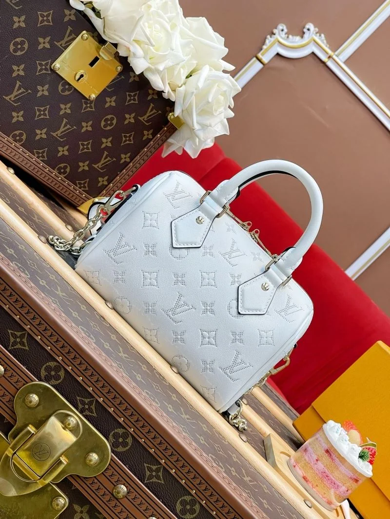 Lightweight Louis Vuitton Speedy Bags 40426