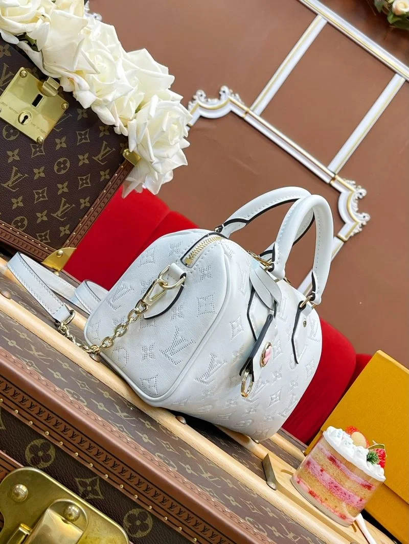Lightweight Louis Vuitton Speedy Bags 40426