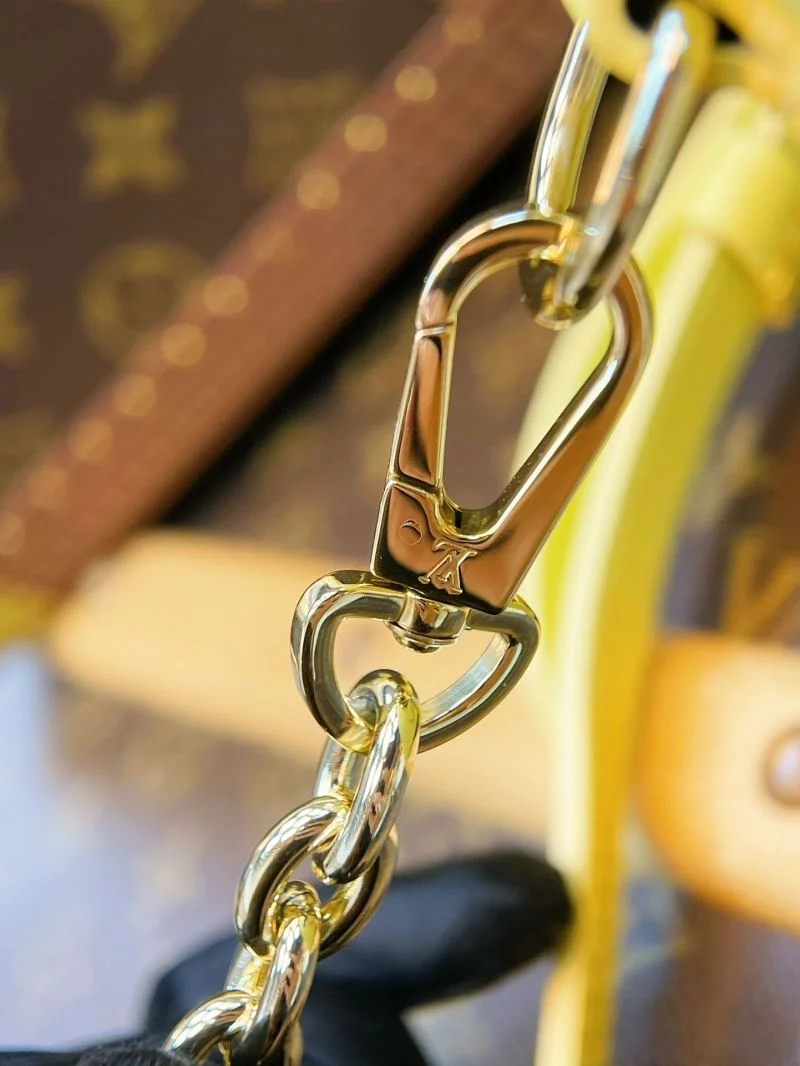 Effortless Louis Vuitton Speedy Bags 40416