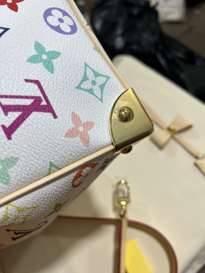 Louis Vuitton Speedy Bags UrbanChic 40411