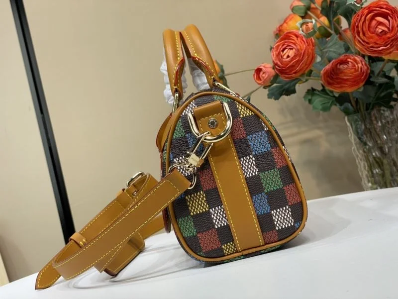 Sporty Louis Vuitton Speedy Bags 40447
