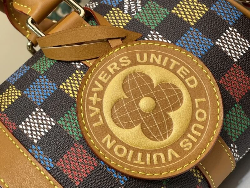 Sporty Louis Vuitton Speedy Bags 40447