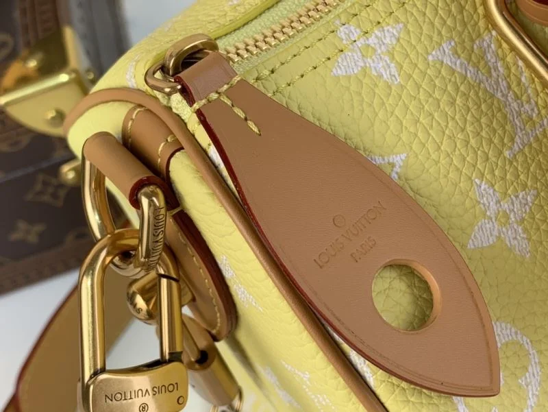 ZipUp Louis Vuitton Speedy Bags 40388