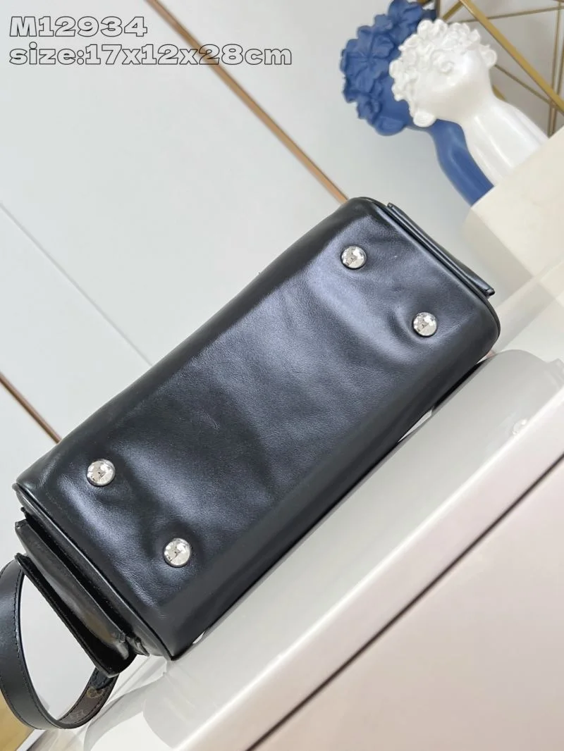 Tailored Louis Vuitton Speedy Bags 40381