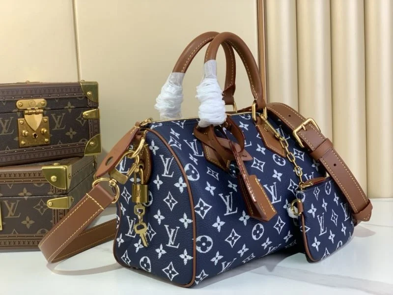Minimalist Louis Vuitton Speedy Bags 37592