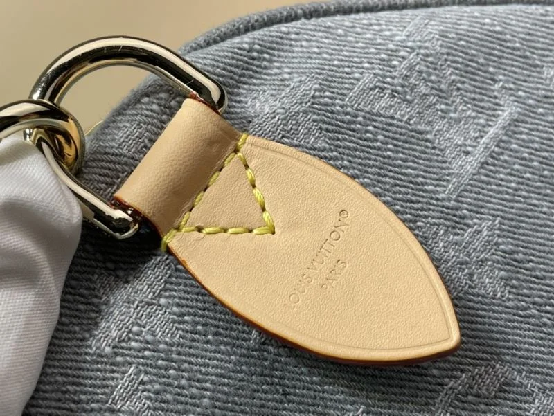 Louis Vuitton Speedy Bags TimelessDesign 40376