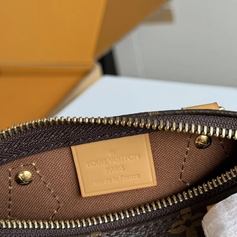 Flexible Louis Vuitton Speedy Bags 49249