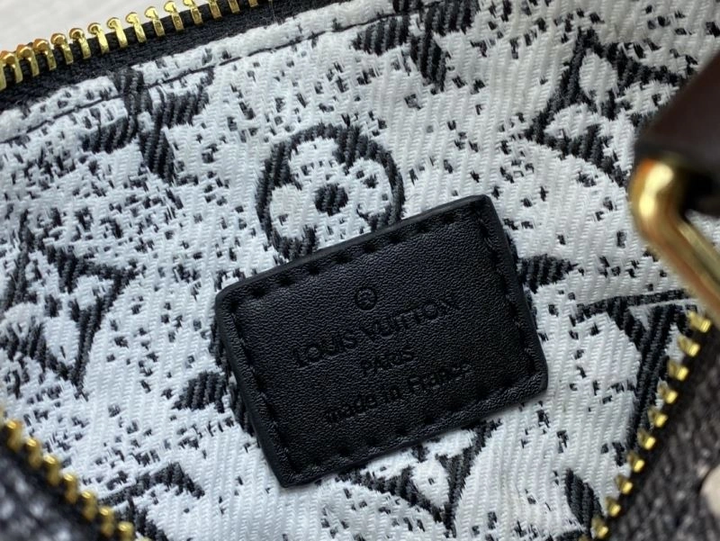Louis Vuitton Speedy Bags Elegant 79377