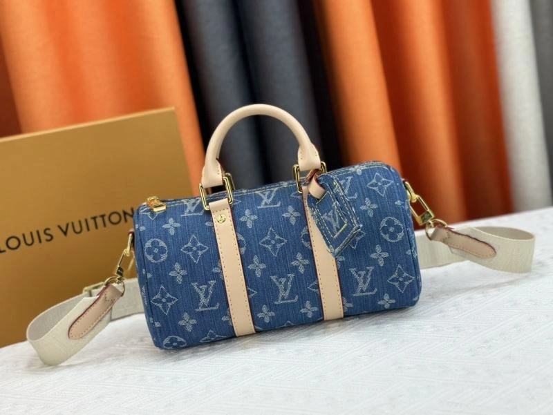Compact Louis Vuitton Speedy Bags 79372