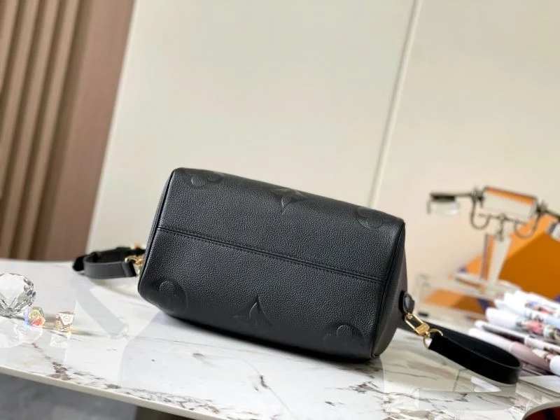 Louis Vuitton Speedy Bags Durable 39432