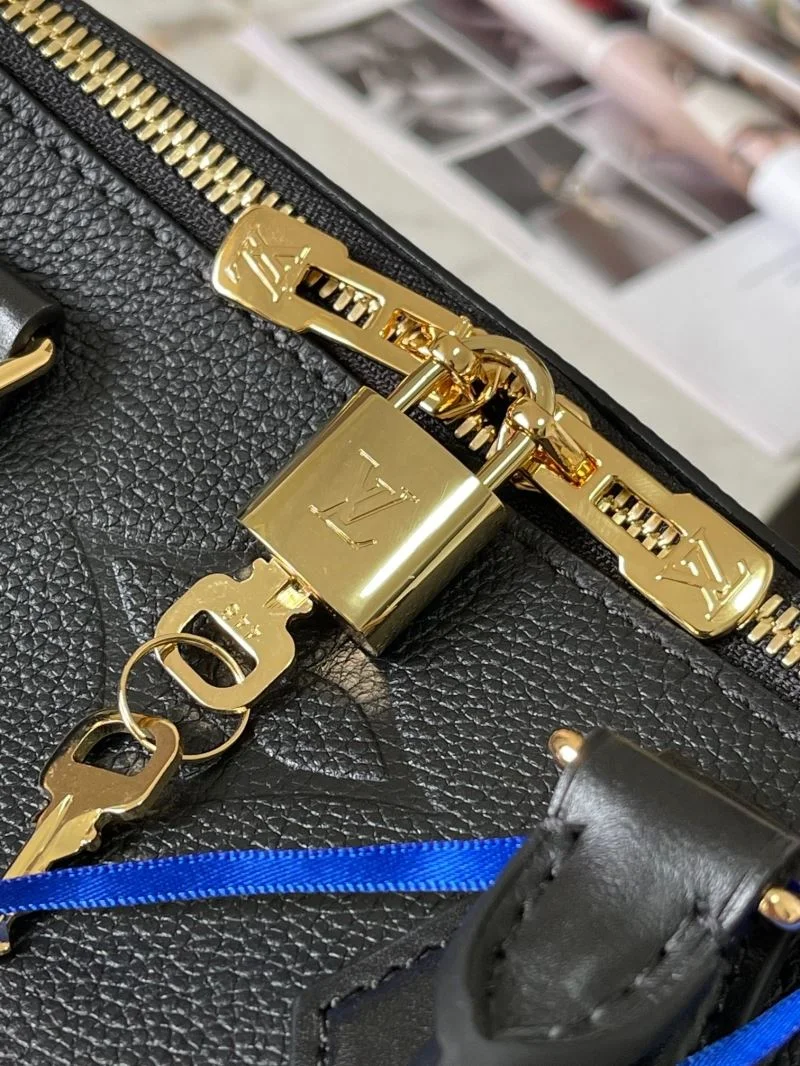 Louis Vuitton Speedy Bags Durable 39432