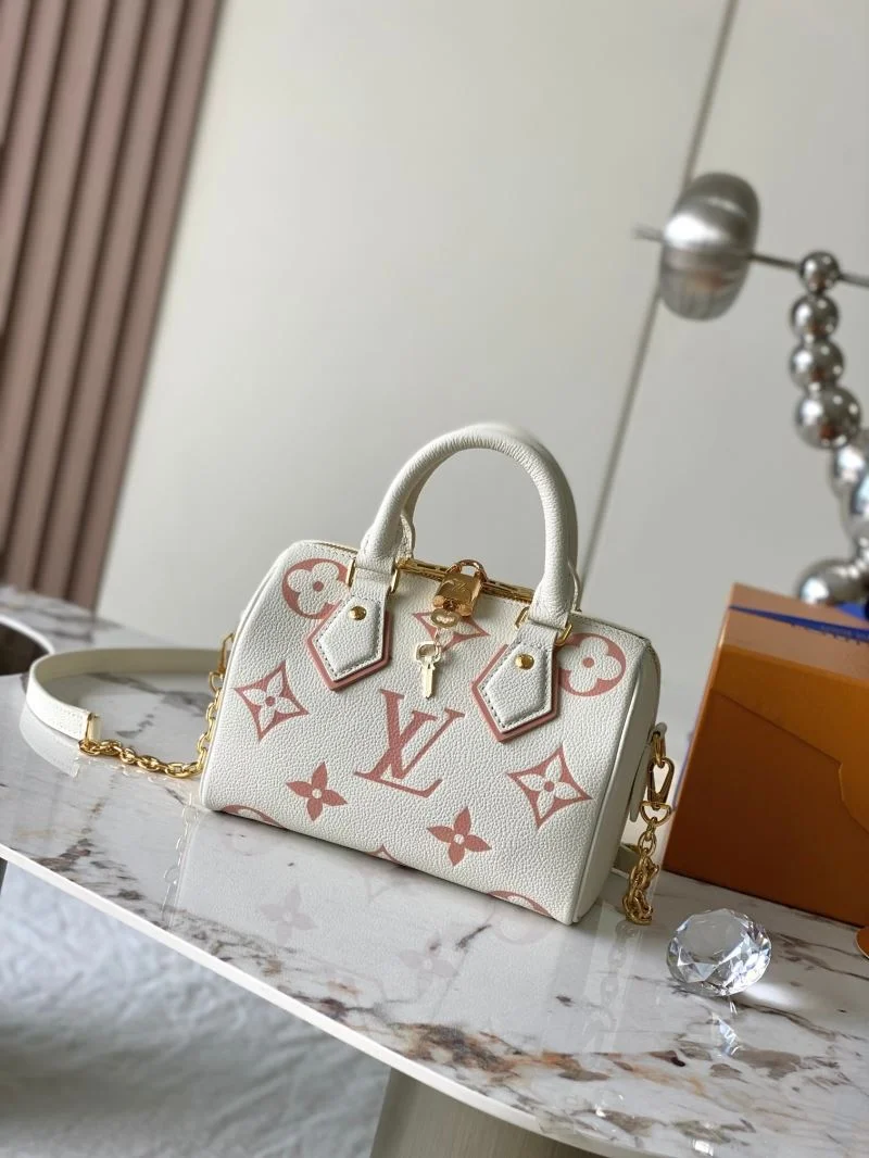 Timeless Louis Vuitton Speedy Bags 39424