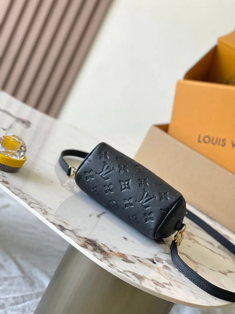 Louis Vuitton Speedy Bags Durable 39443