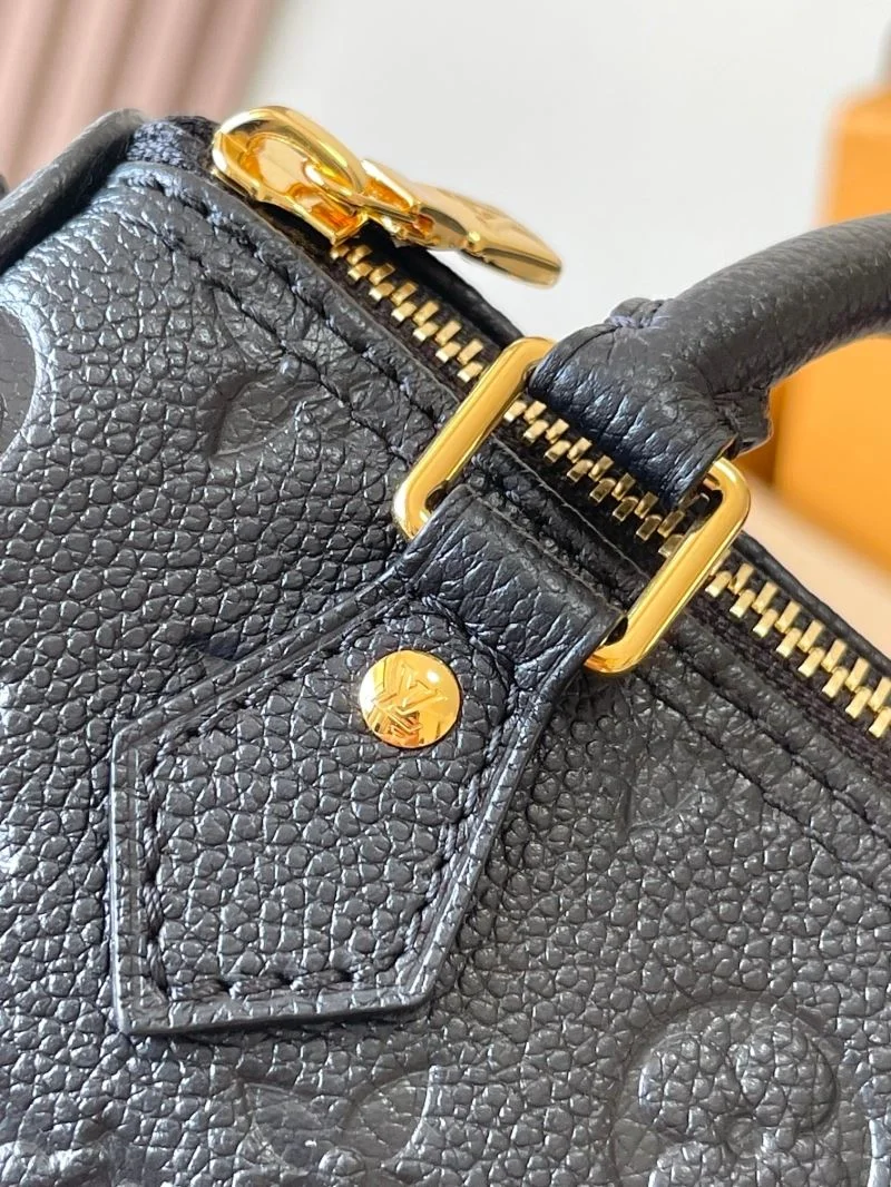 Louis Vuitton Speedy Bags Durable 39443