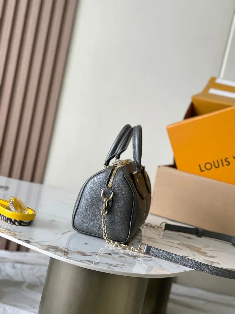 Louis Vuitton Speedy Bags Sleek 39382