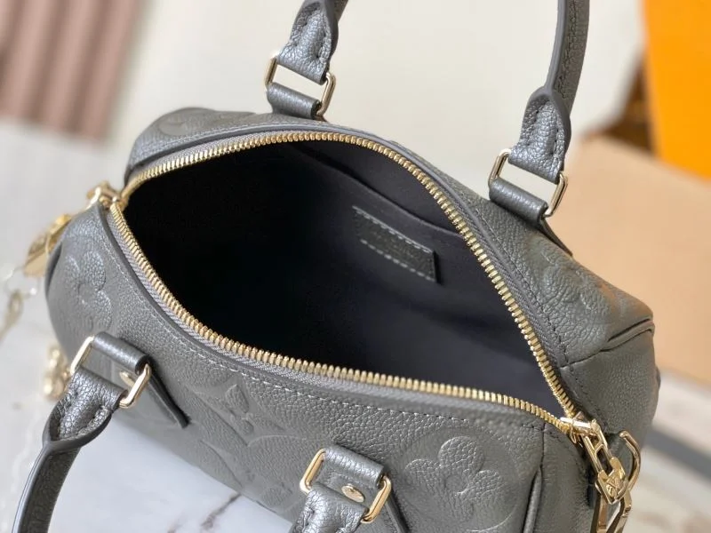 Louis Vuitton Speedy Bags Sleek 39382