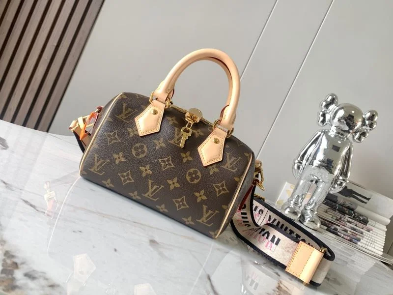 Versatile Louis Vuitton Speedy Bags 38790