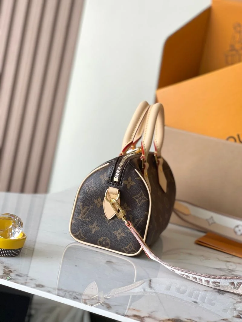 SmoothTexture Louis Vuitton Speedy Bags 38791
