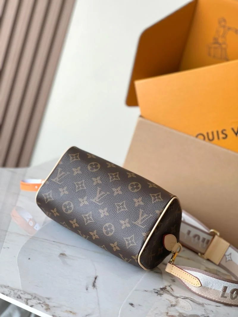 SmoothTexture Louis Vuitton Speedy Bags 38791