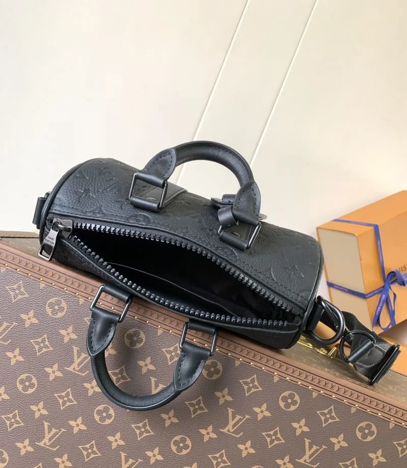 SmoothTexture Louis Vuitton Speedy Bags 38789