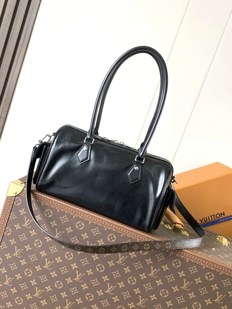 Sporty Louis Vuitton Speedy Bags 38777