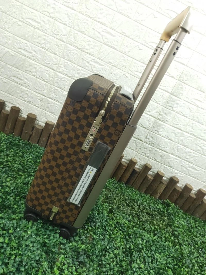Louis Vuitton Suitcase Comfortable 65616