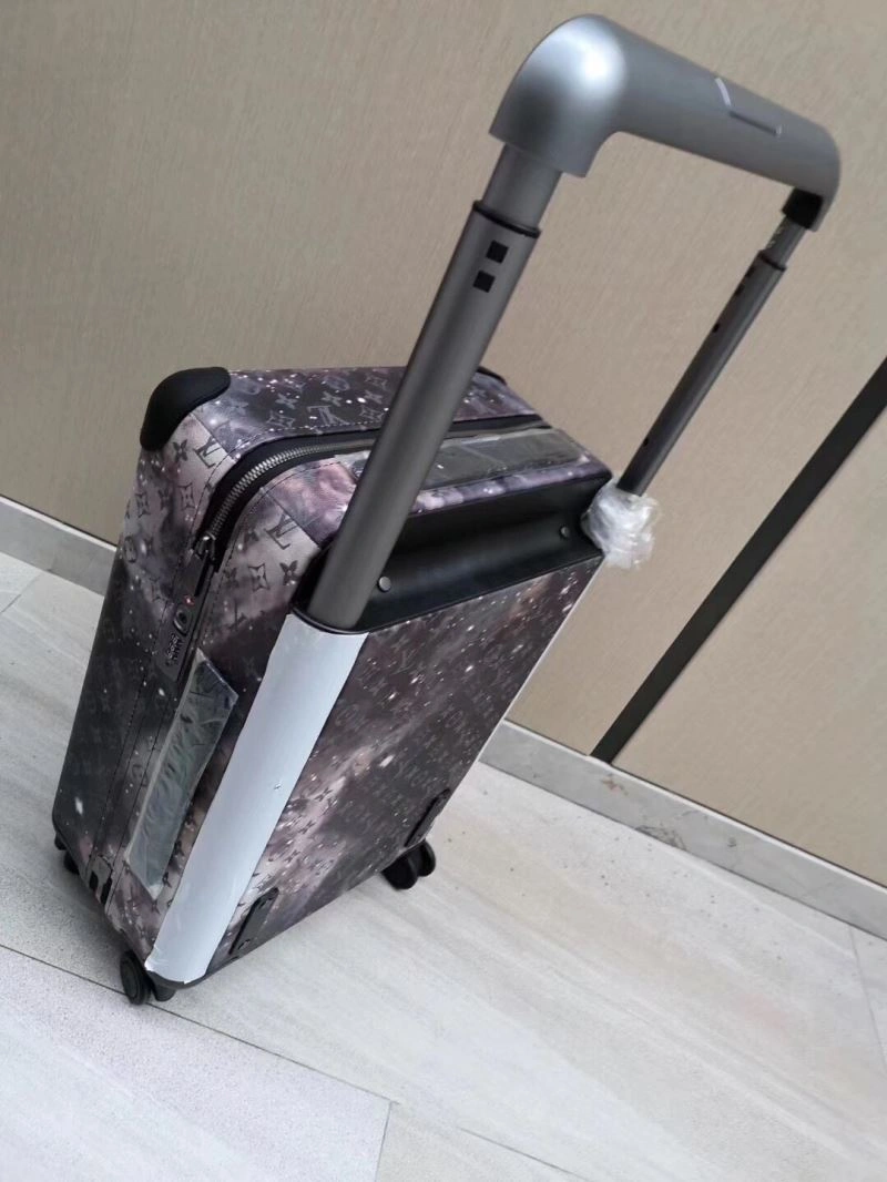OdorResistant Louis Vuitton Suitcase 65597