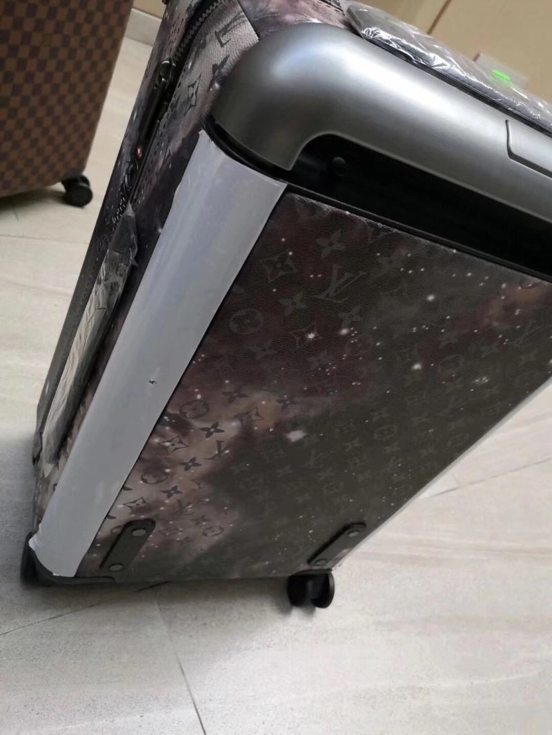 OdorResistant Louis Vuitton Suitcase 65597