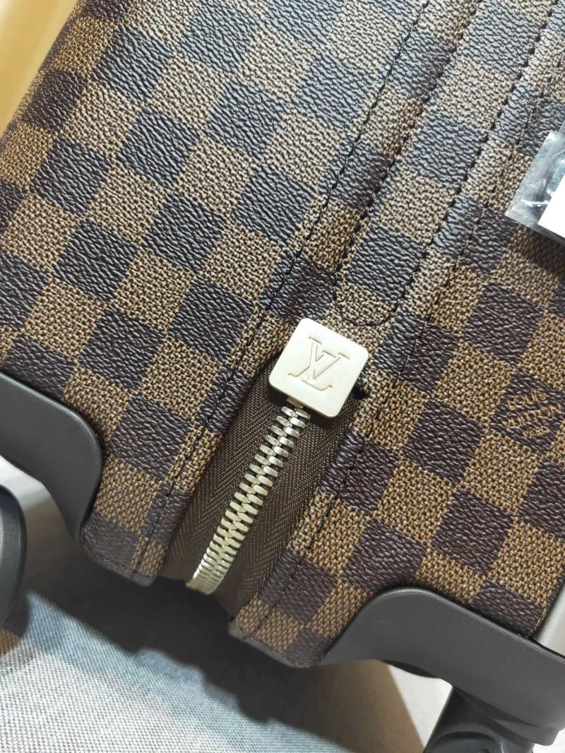 Comfortable Louis Vuitton Suitcase 65594