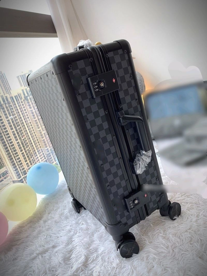 Durable Louis Vuitton Suitcase 65588