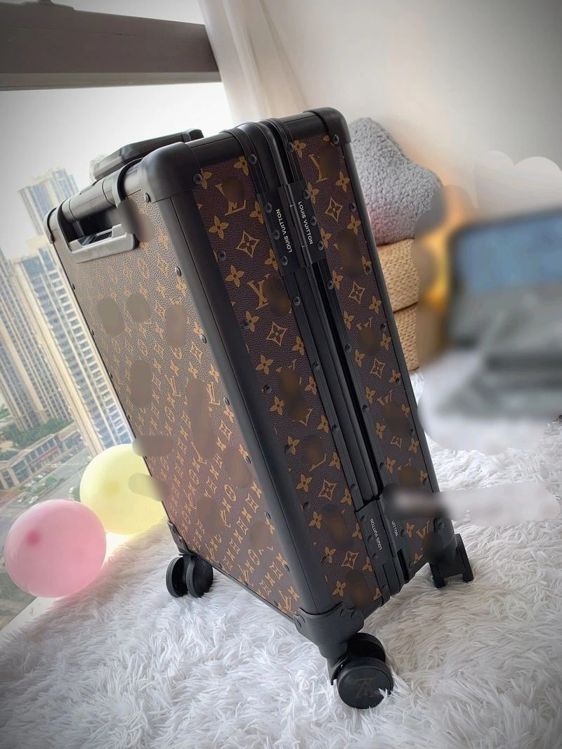 Louis Vuitton Suitcase OdorResistant 65589